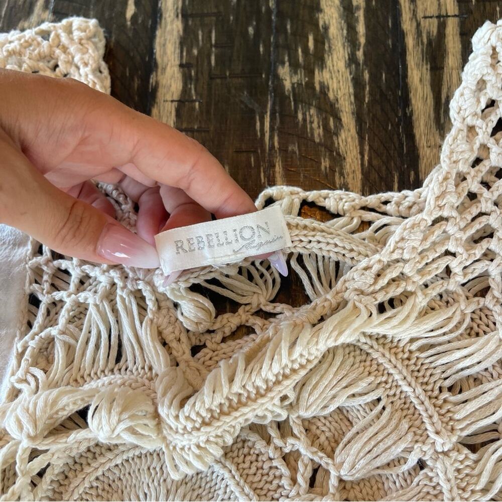 REBELLION - Cream Knit Crochet Boho Top – Size Medium - Picture 9 of 17